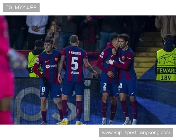 波尔图门前混战补射得手，关键时刻显身手